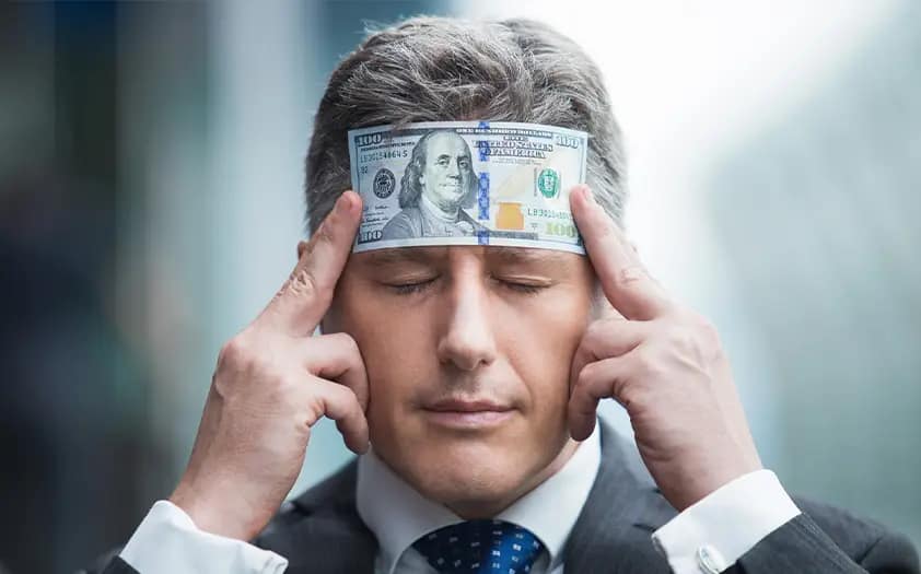 The Western Connect - EUR USD Drops as US Dollar Strengthens Following Fed Policy Decision