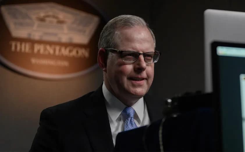 The Western Connect Magazine - Pentagon Stays Connect to AI